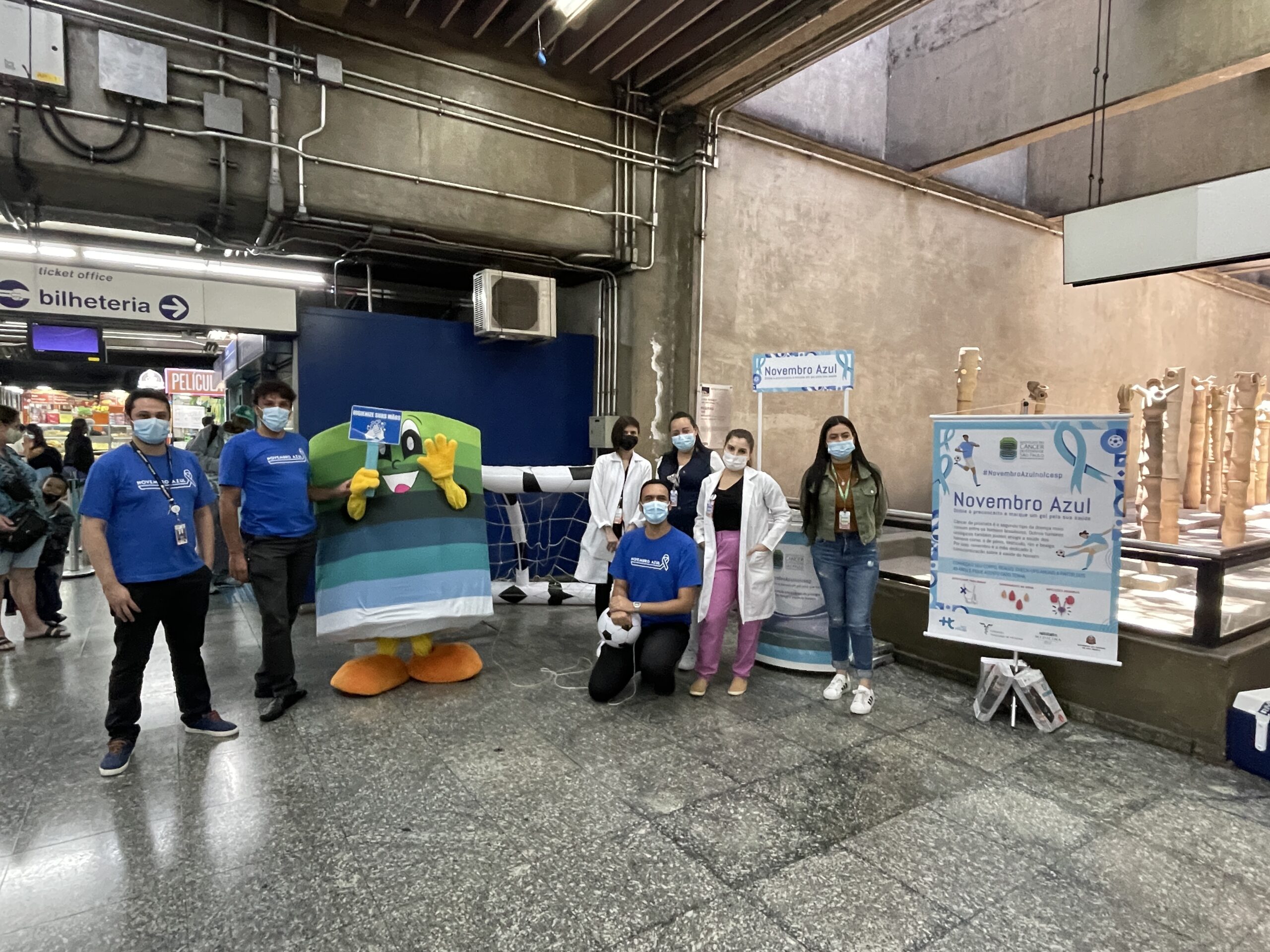 221117-Novembro-Azul-acao-no-metro-3